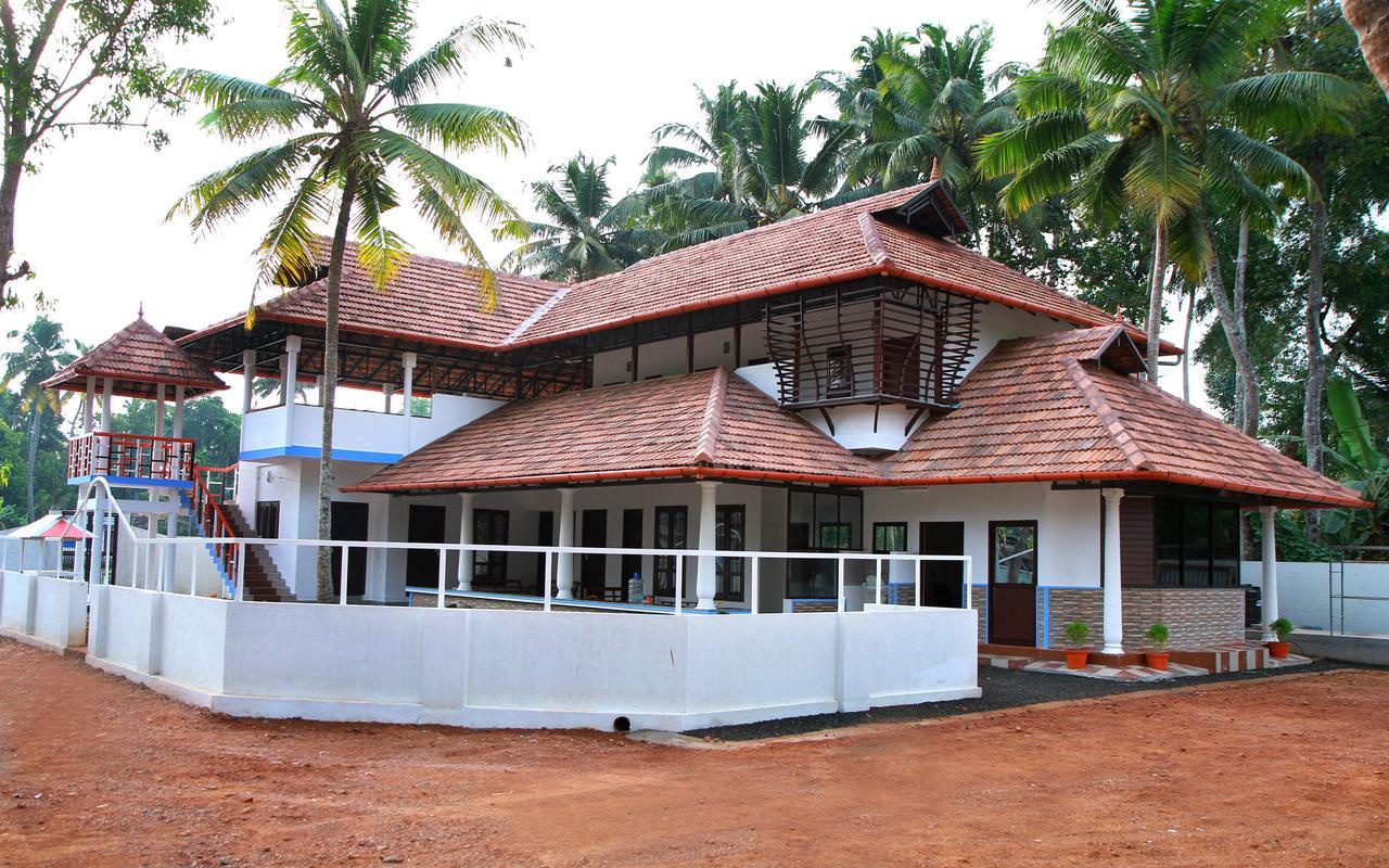 Chaandhni Lake View Hotel Alappuzha Екстериор снимка